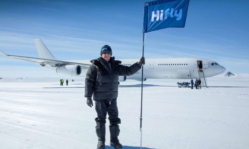 Lần đầu tiên trong lịch sử, một chiếc Airbus A340 hạ cánh xuống Nam Cực